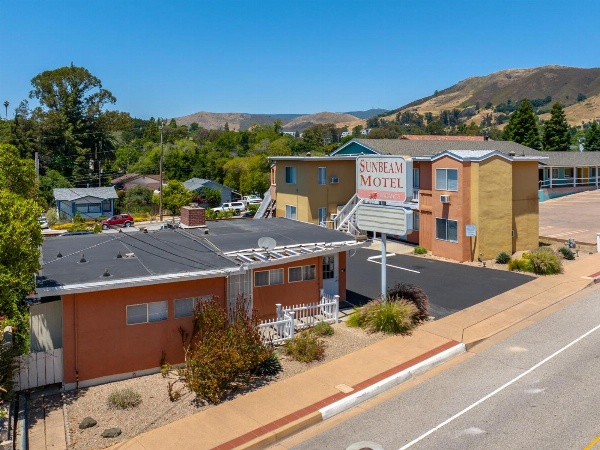 Sunbeam Motel image 3
